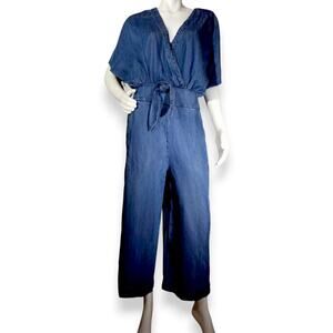 Splendid Blue Tencel Cropped Jumpsuit NWT Sleeveless Vneck Size Small